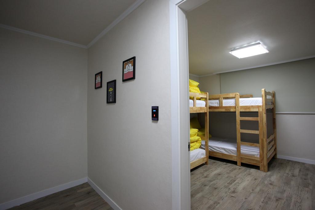 Guesthouse Dodam I Seoul Room photo